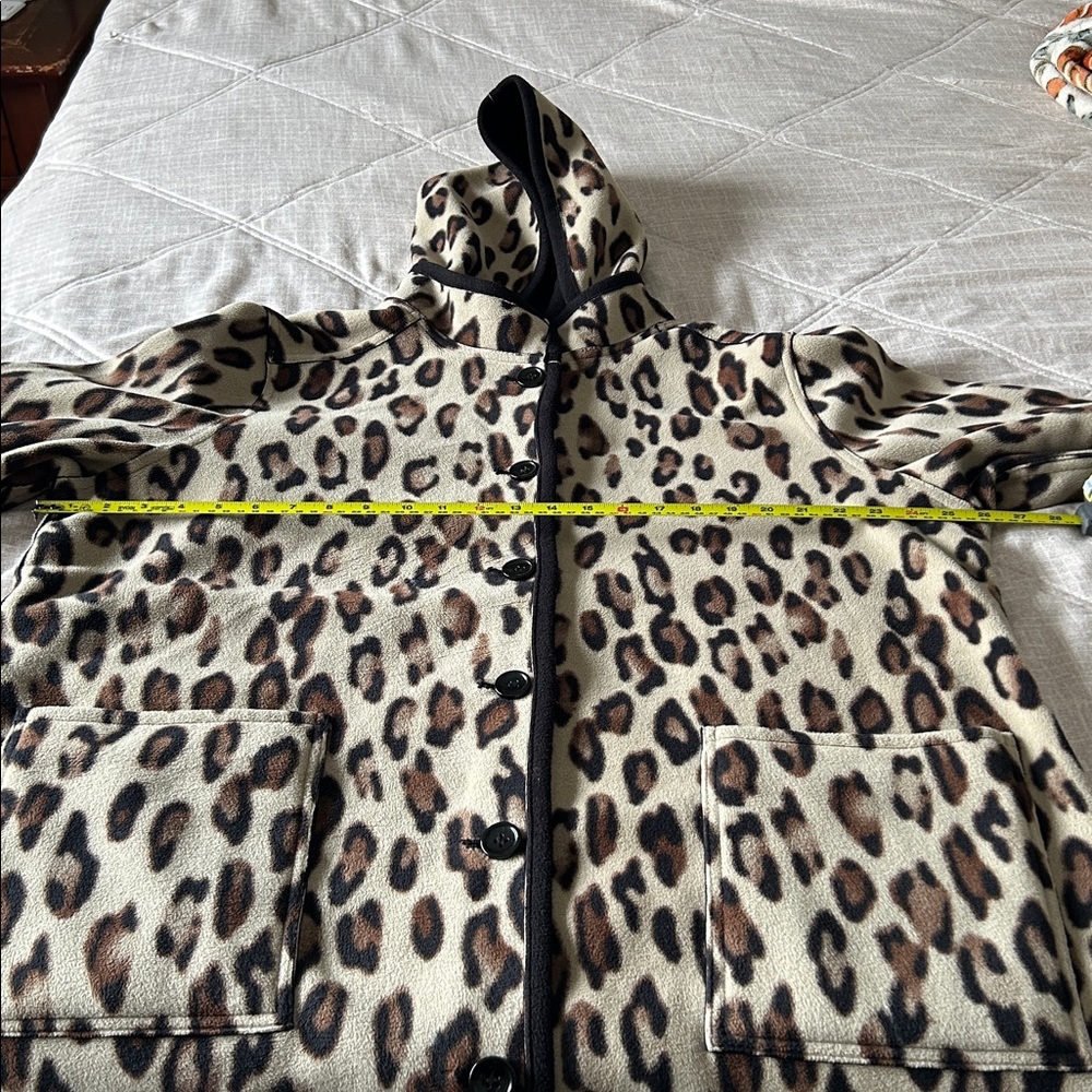 Leopard Print Women's Jacket - Picture 3 of 3